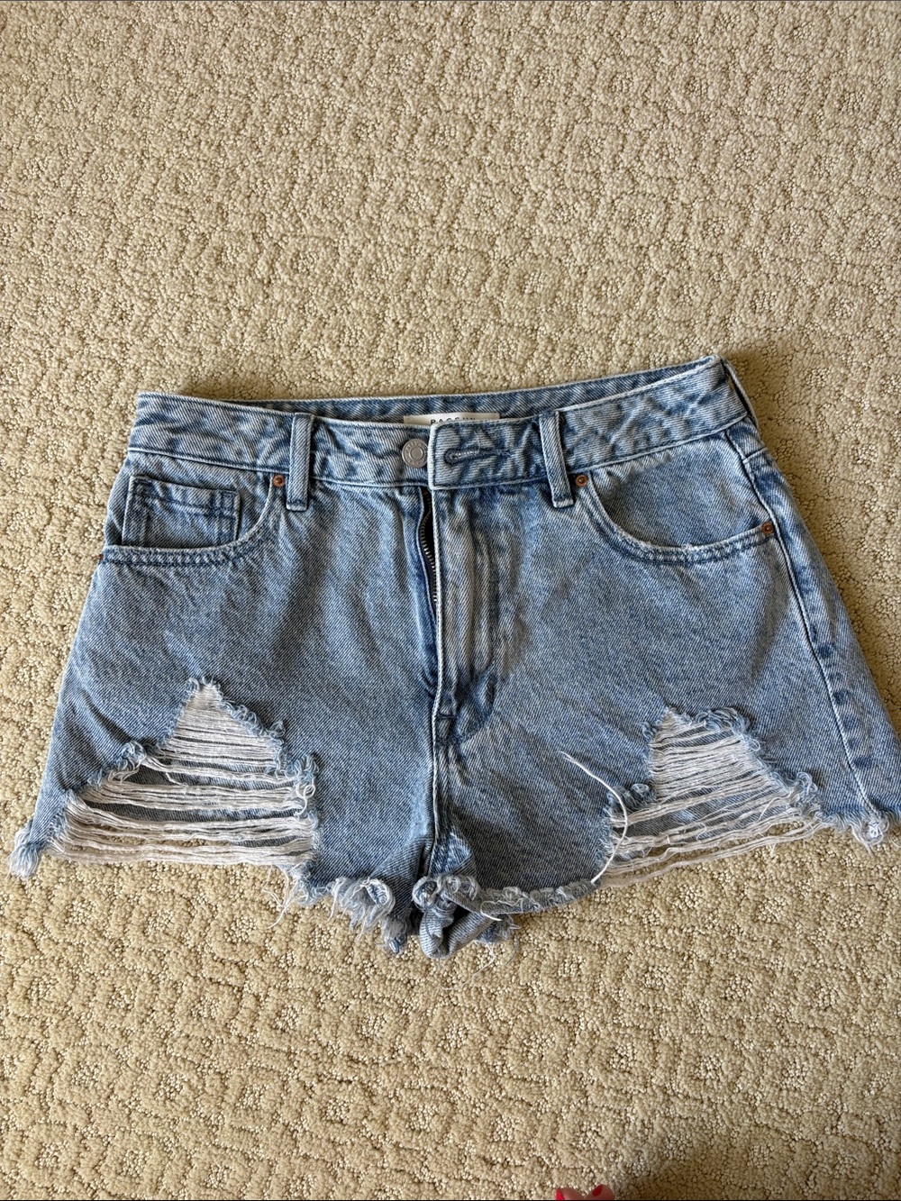 PacSun Light Wash Distressed Denim Shorts, size 27